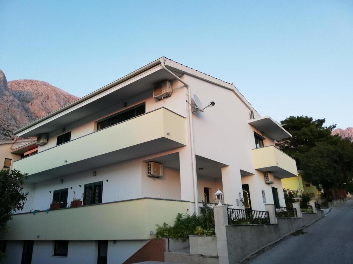 Apartments Sanja Baska Voda Exterior photo